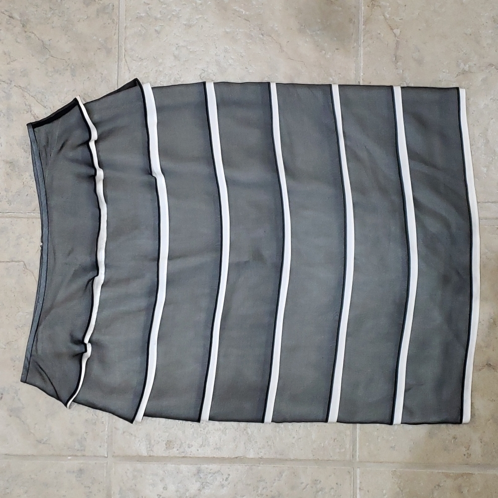 Paola Poggi Italy 100% Silk Ruffled Skirt
